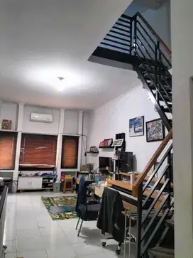 Dijual Ruko Main Road TKI Taman Kopo Indah Dekat Planet Ban