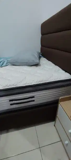 kasur informa bekas 1 set