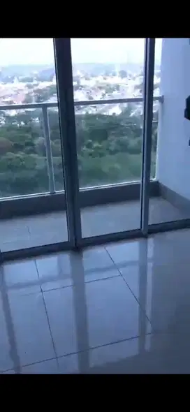 Puri Mansion Apt 2 br Semi furnished lantai rendah