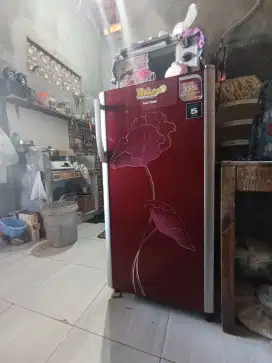 Dijual kulkas 1 pintu Polytron (Nego)