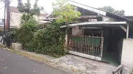 Jual Rumah Luas di Komplek Unilever Meruya Selatan Siap Nego J-17906