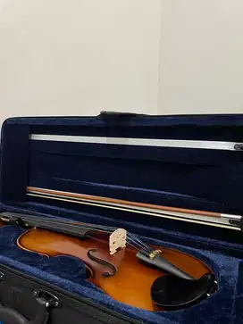 Violin / Biola Merk Universal 4/4