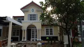 Rumah Bagus Full Renovasi Deltamas Cikarang