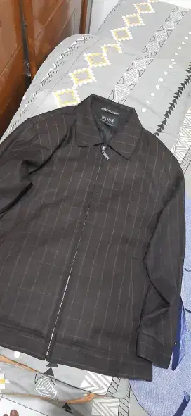 Jaket boss original