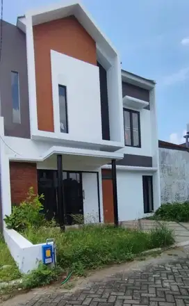 RUMAH MEWAH SUKUN SIAP HUNI 2 LANTAI