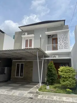 Rumah full furnised 3 kmr perum  Godean km 7 hook akses oke