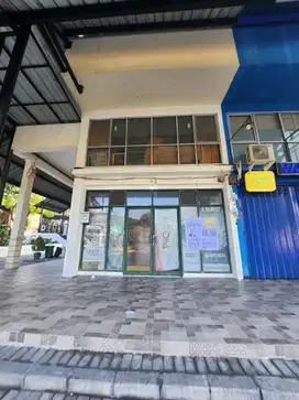 Disewakan Ruko 4 Lantai Hook Hadap Nol Jalan RAYA KEMBAR