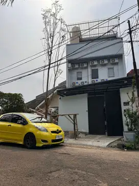 For Sale Rumah Kost Griya Loka Bsd 3 Lantai Row Jalan Lebar