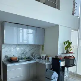 soho view kolam renang
