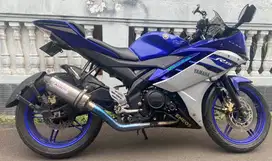 YAMAHA R15 V2 TAHUN 2017 PLAT BANTEN ! SUDAH SEMI MODIF