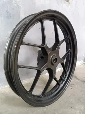 velg depan ori Vario 125 LED old