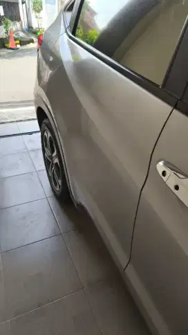 DICARI TERAPIS PIJAT LAKI2