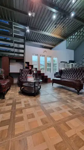 Dijual Cepat Rumah Shm Lantai Split Level Kebayoran Baru
