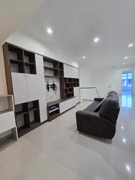 Disewa Rumah Camar Indah Indomobil Pik 7x21 furnished, full renov, rap