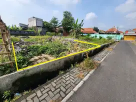 Tanah Pekarangan Banyuanyar Banjarsari Solo Siap Bangun