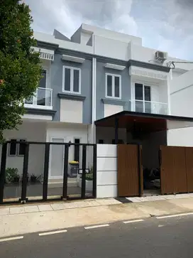 Di Jual Rumah 2 Lt Sumur Batu Seberang YARCI Jakarta Pusat Strategis