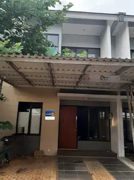 Rumah 2 Lantai Harga 1,15M Nego Di Premier Estate 3 Kranggan Cibubur