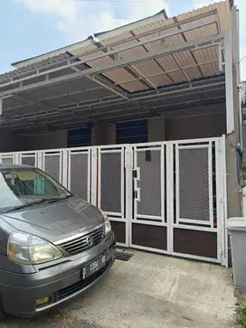 RUMAH BAGUS 2 LANTAI JL PLUTO TATA SURYA VENUS MARGAHAYU RAYA BUAHBATU