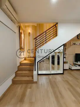 Rumah Cantik Siap Huni Kawasan Spring Canary, Gading Serpong