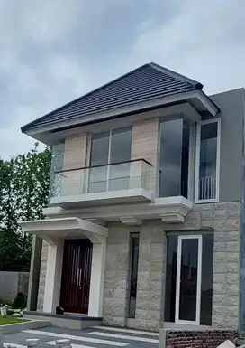 Rumah Gak Perlu Direnov! Sudah Rapi, Jalan Lebar, Bebas Genangan