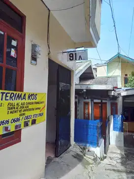 Dijual Rumah Kostan Semi Furnished Sayap Ciumbuleuit dekat ke UNPAR
