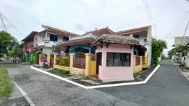 Kos aktif 16 Kamar dekat AUB UTP solo jual cepat BU
