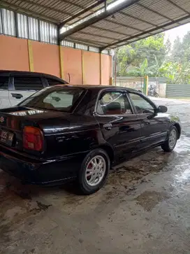 Suzuki Baleno 2000 Bensin