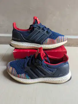 Sepatu Adidas ultra boost size 36