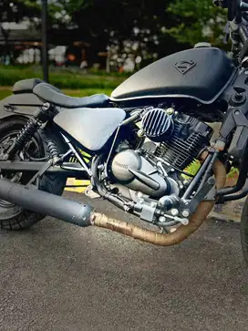 Benelli Evo 200 Full Custom Bobber Sportster