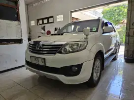 Toyota Fortuner G TRD 2.5 Vnt Diesel matic th 2013
