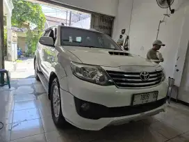 Toyota Fortuner G TRD 2.5 Vnt Diesel matic th 2013