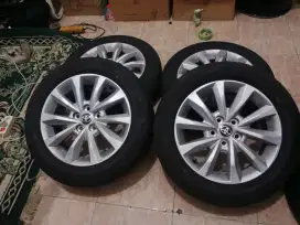 Velg innova zenix r17