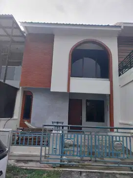 DIJUAL RUMAH SURABAYA BARAT