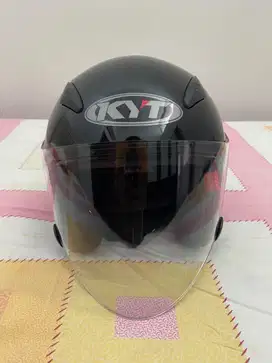 Helm KYT Galaxy Hitam