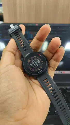 Garmin Forerunner 55 - Diameter 42mm - Garansi TAM 2 Tahun - Grey