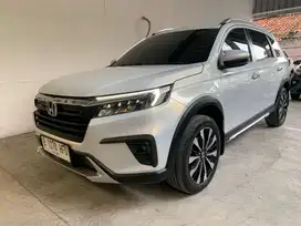 Honda BRV E Prestige AT 2022 Putih PREMIUM B1270HFU