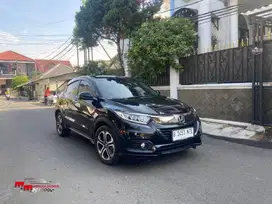 Honda HR-V E CVT 1.5 AT 2019 Hitam