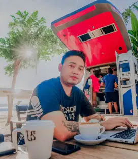 Mencari lowongan kerja