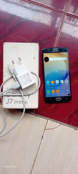 Samsung j7 prime