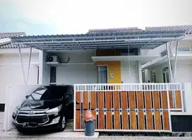 DIJUAL – RUMAH CLUSTER SIAP HUNI | FULLY FURNISHED | LOKASI STRATEGIS