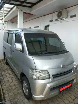 Daihatsu Grand Max Minibus Manual - Warna Silver