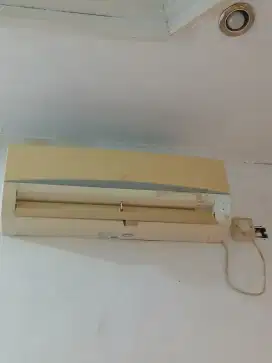 Terima ac bekas atau rusak