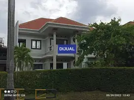Dijual Rumah Graha Family Blok Favorit Classic Modern 2 Lantai