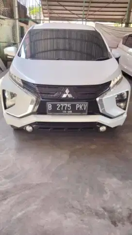 Xpander 1.5 GLS B 2775 PKV