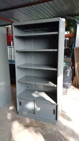Backwall rokok murah