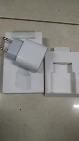 Charger iPhone 20w ORI ibox