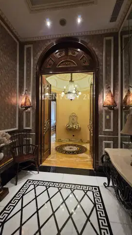 Da Vinci Sudirman Mint Condition Full Furnish Mewah 382sqm