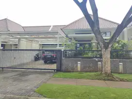 Rumah Mewah dan Strategis Kawasan BTD di Kota Baru Parahyangan