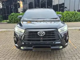 LOW KM!! TOYOTA INNOVA 2.0 V BENSIN MATIC BENSIN 2022 HITAM