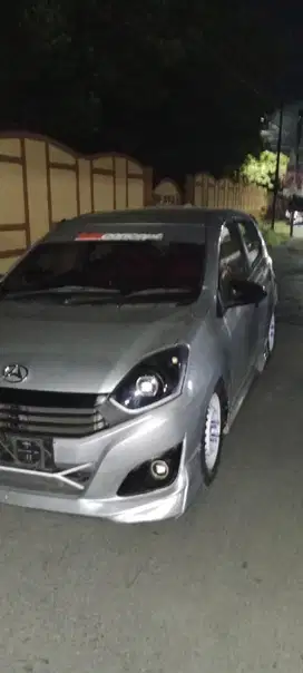 Dijual mobil daihatsu
